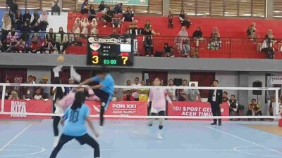 Tim Takraw Putri Aceh  melibas Tim Takraw NTT ,Dengan  skor 2 : 0