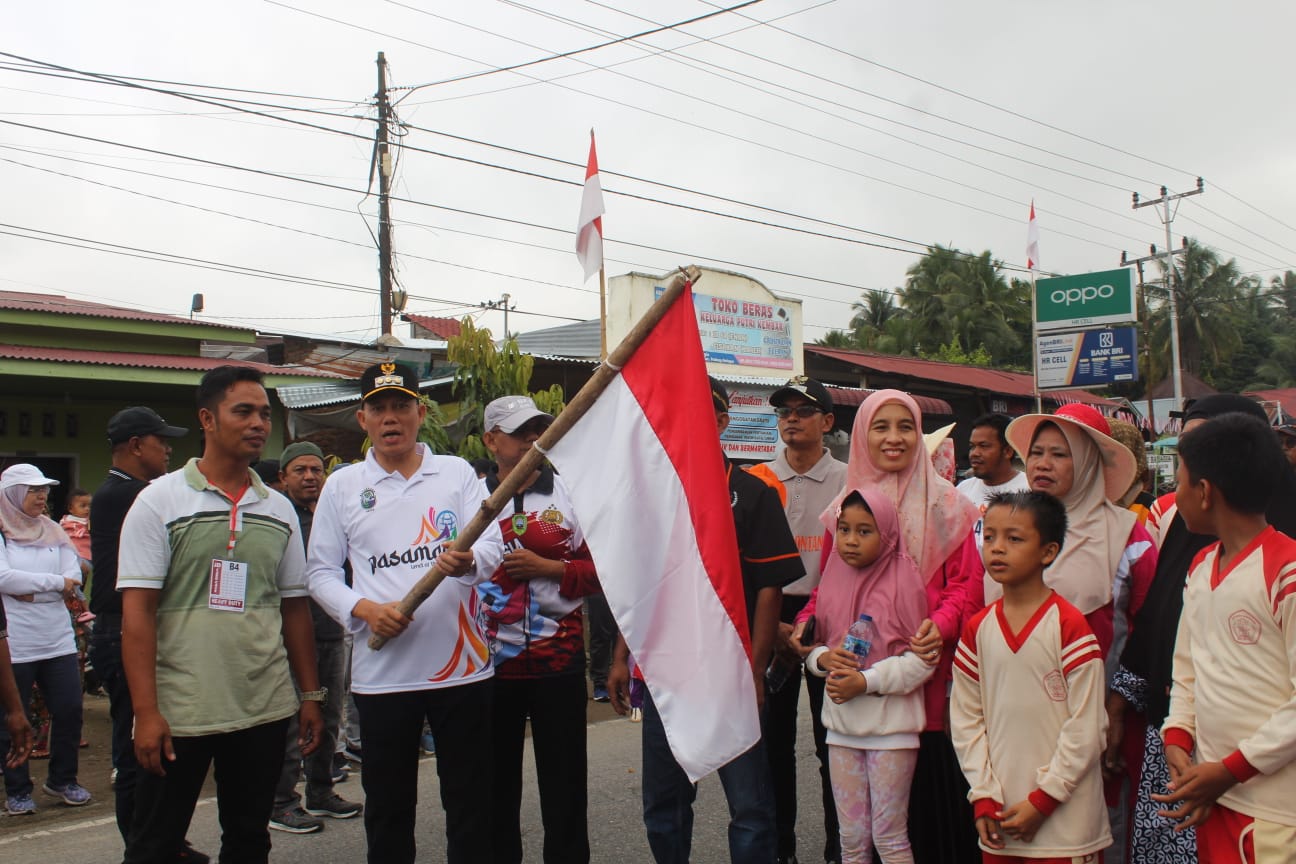 Sabar AS lepas jalan jantung sehat Lubuk Torop , Ribuan warga turut serta ambil bagian