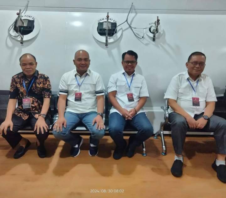 Dua Bakal Calon Bupati Tebo Perbaiki Data KTP DI DUKCAPIL  Kab. Tebo