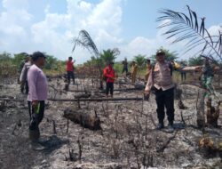 Babinsa Koramil 02/Limun Rutin Patroli Karhutlah Bhabinkamtibmas bersama Manggala Afni dan masyarakat peduli api