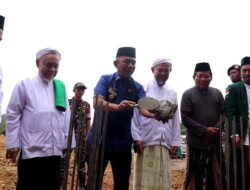 Jangcik Wakili Gubernur Maulid di Ponpes Raudataul Mujawwid Sekaligus Peletakan Batu Pertama Gedung Ponpes