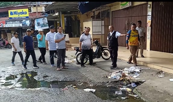 Jangcik Minta Draenase Pasar ‘Celik’ Tiap Hari Masyarakat Diminta Jaga Kebersihan untuk Hindari Kemampetan,