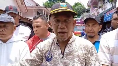 PJ Bupati Merangin Katakan,Mari Bersama Jaga Kebersihan Draenase di Pasar 