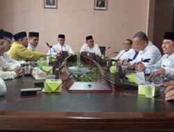 Gelar Rapat Awali Tugas Sebagai PJs Bupati Pasaman, Edi Dharma Bangun Kolaborasi dan Sinergi Untuk Jalankan Pemerintahan