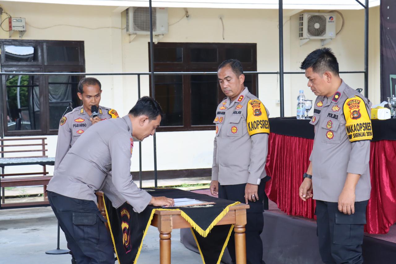 Polres Tebo Gelar Penandatanganan Fakta Integritas Larangan Penyalahgunaan Narkoba Dan Netralitas Anggota Polri