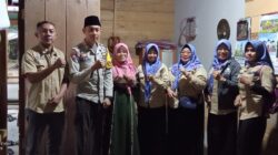 Yayasan Pundi Amal Jumat Berkah dan Jajaran Polsek Tabir Selatan Bantu warga mendapatkan Upaya Perobatan Gratis.