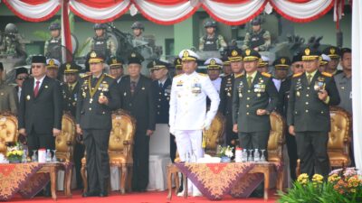 DANREM 121/ABW MENGHADIRI UPACARA DAN SYUKURAN PERINGATAN HUT KE-79 TNI DI KODAM XII/TPR