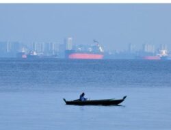 Buyung Adly: Kurangnya Pengawasan Mengakibatkan Banyak Nelayan Kecil Ditangkap oleh Pihak Keamanan Laut Negara Tetangga Nelayan Kecil Harus Dilindungi Agar Tidak Memasuki Perairan Tetangga