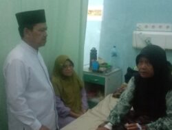 Sukardi, Calon Wabup Kunjungi Pasien Rumah Sakit, Pasien Merasa Terobati 