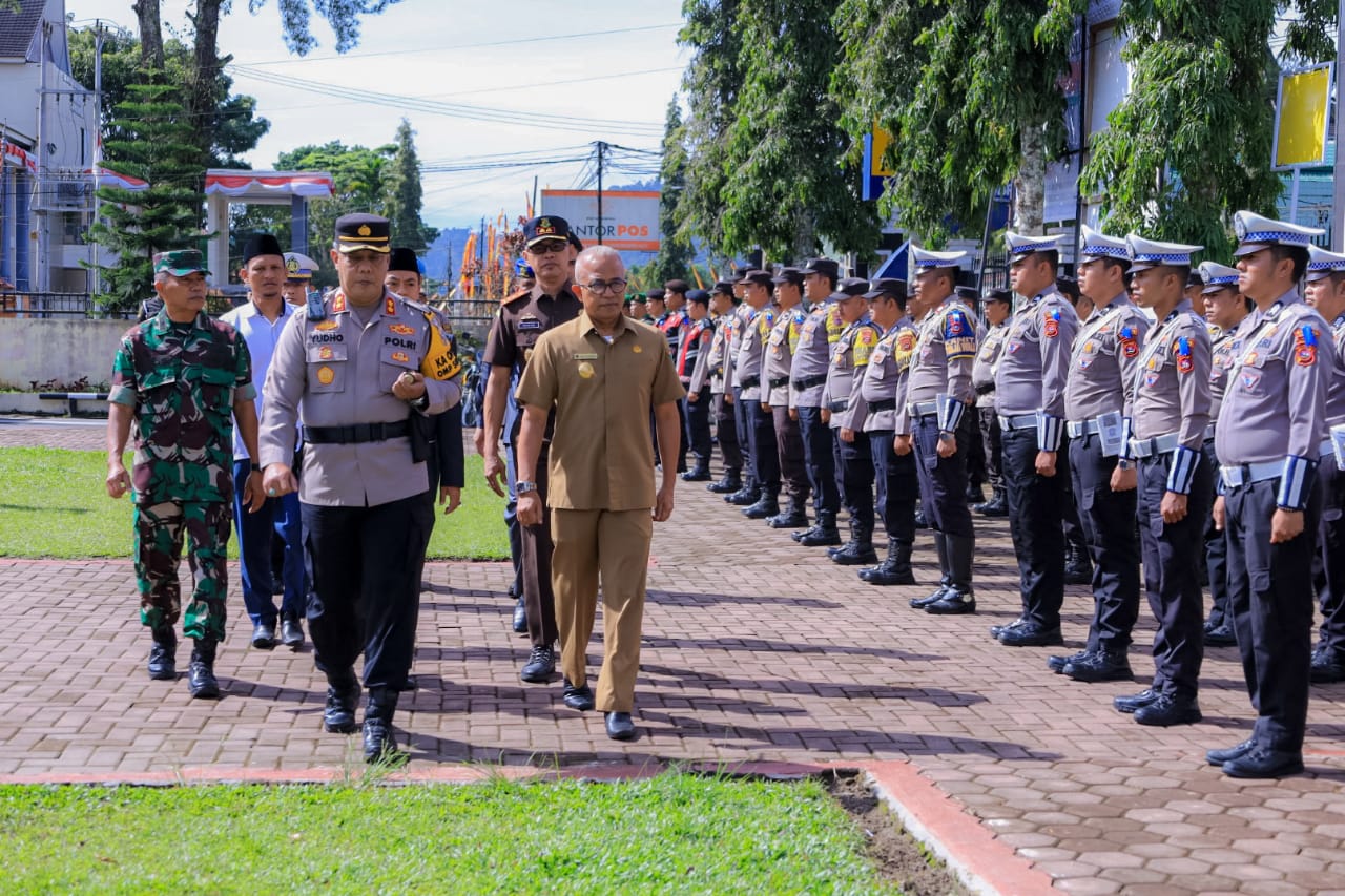 Jelang Pelantikan Presiden Dan Wapres, Polres Pasaman Gelar Apel Gelar Pasukan Operasi Singgalang 2024