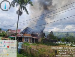 Satu Rumah Warga Hangus Terbakar  di Desa Air Panas Kecamatan Air Hangat Barat