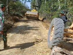 Pembukaan Jalan Penghubung Desa Bedeng Rejo ke Desa Sungai Putih Capai 90 Persen 