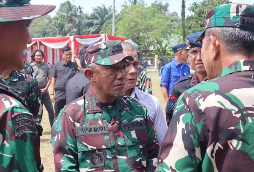 Pj Bupati Dampingi Danrem 042/Gapu, Tutup TMMD ke-122 TMMD Dirasakan Sangat Bermanfaat Percepat Pembangunan Pedesaan