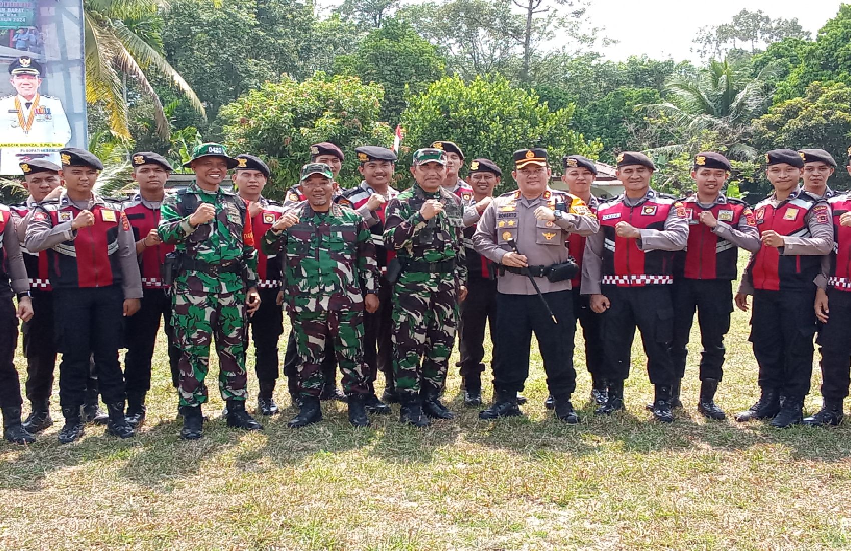 Danrem 420/Garuda Putih Tutup TMMD KE-122 T.A 2024,Pj Bupati,Dandim 0420/Sarko dan Kapolres Merangin Dampingi Penutupan di Desa Bedeng Rejo