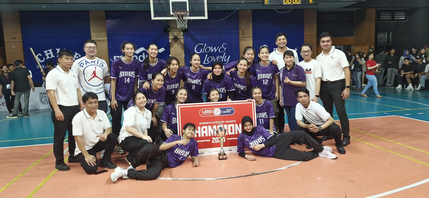 Debut pertama di Liga Mahasiswa 2024, Tim Basket Putri BINUS University Berhasil Raih Juara Regional