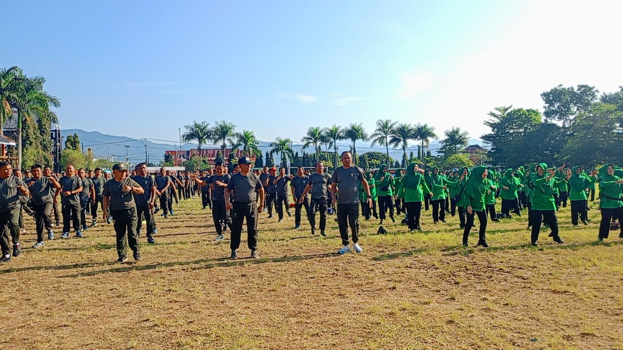 Tingkatkan Kesehatan dan Fisik ,Kodim 0417/Kerinci melaksanakan kegiatan olahraga bersama