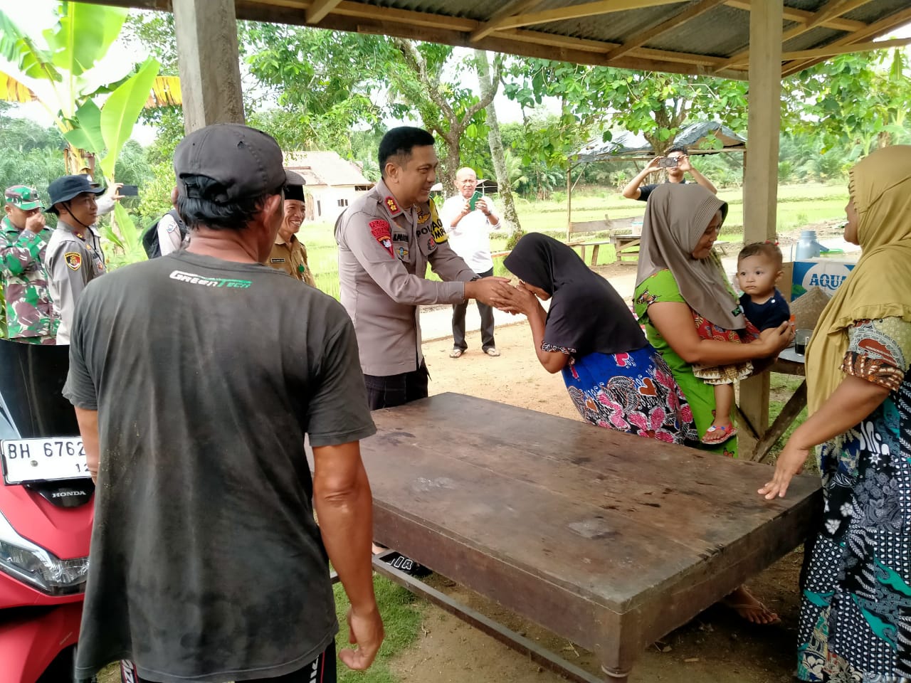 Kapolres Sarolangun Himbau Kades Jangan Takut Melaporkan Bila Ada Pelaku Narkotika Diwilayahnya