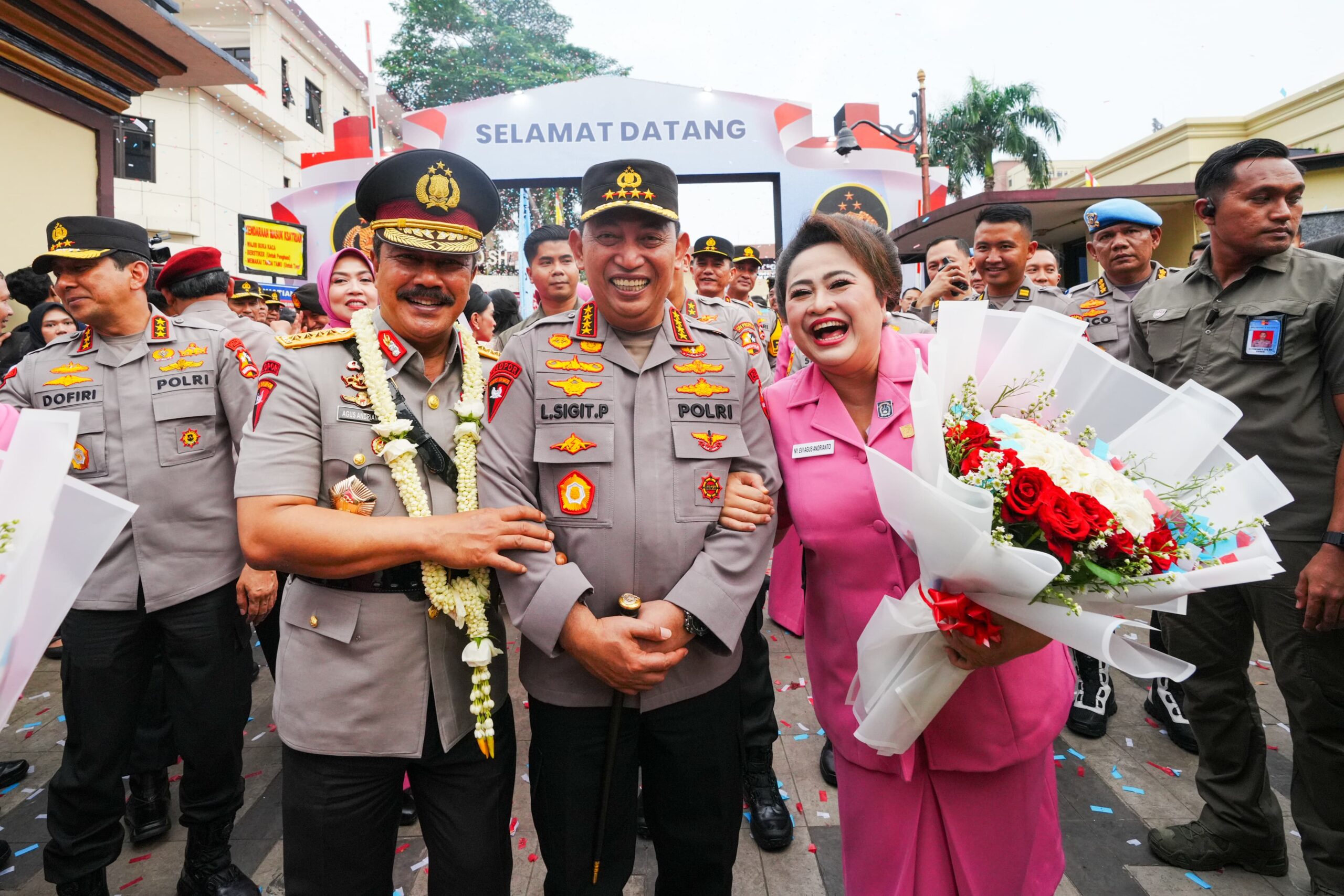 Gelar Pengantar Purna Tugas, Kapolri Sebut jenderal Agus Andrianto Sosok Yang Tegas