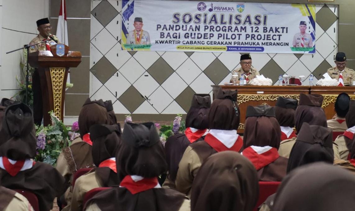 Pj Bupati Buka Sosialisasi Panduan Program 12 Bakti bagi Gudep Pilot Project Kwartir Cabang Gerakan Pramuka Merangin