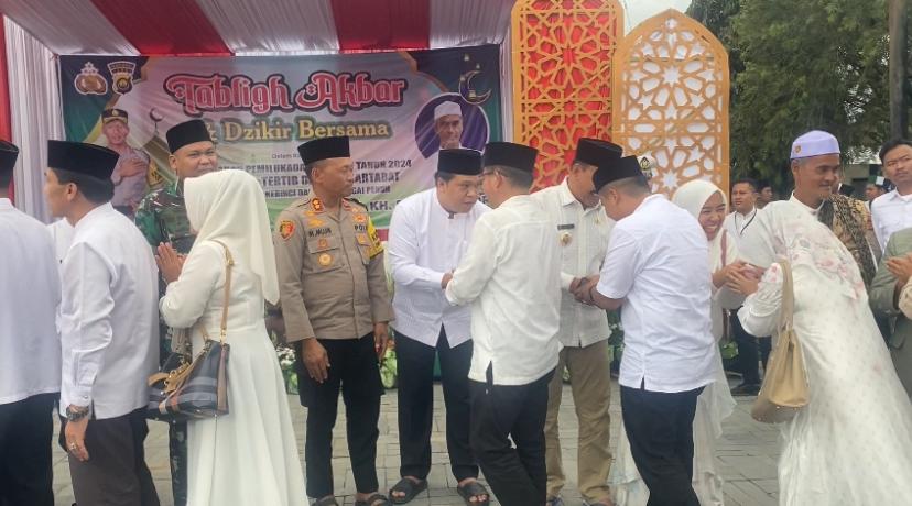 Jelang Pilkada Serentak Polres Kerinci Gelar Tabliq Akbar Dan Doa Bersama Paslon Wako Dan Bupati