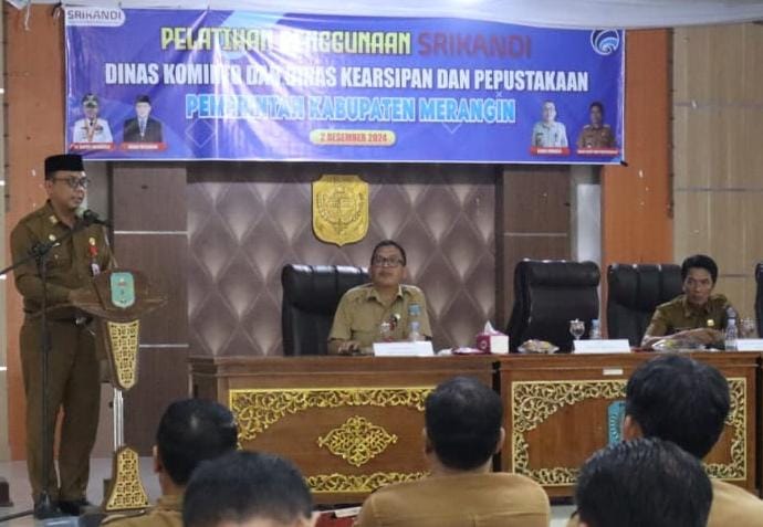 Diskominfo dan Arsipus Gelar Pelatihan Aplikasi Srikandi diikuti Para Kasubbag Umum dan Kepegawaian dari OPD di Pemkab Merangin