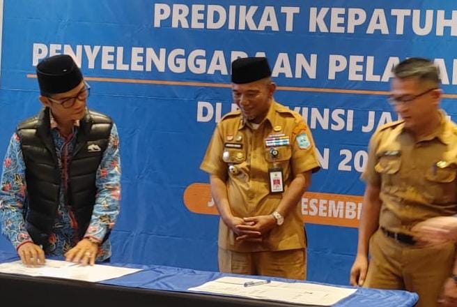 LP Bangko Terbaik Kepatuhan Pelayanan Publik di Jambi Pj Bupati Merangin Teken MoU dengan Ombudsman