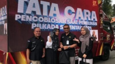 Sosialisasikan Pilkada Serentak Nasional 2024, KPU Pasaman Bersama Videotron Mobile Kelilingi Pasar Dan Sekolah