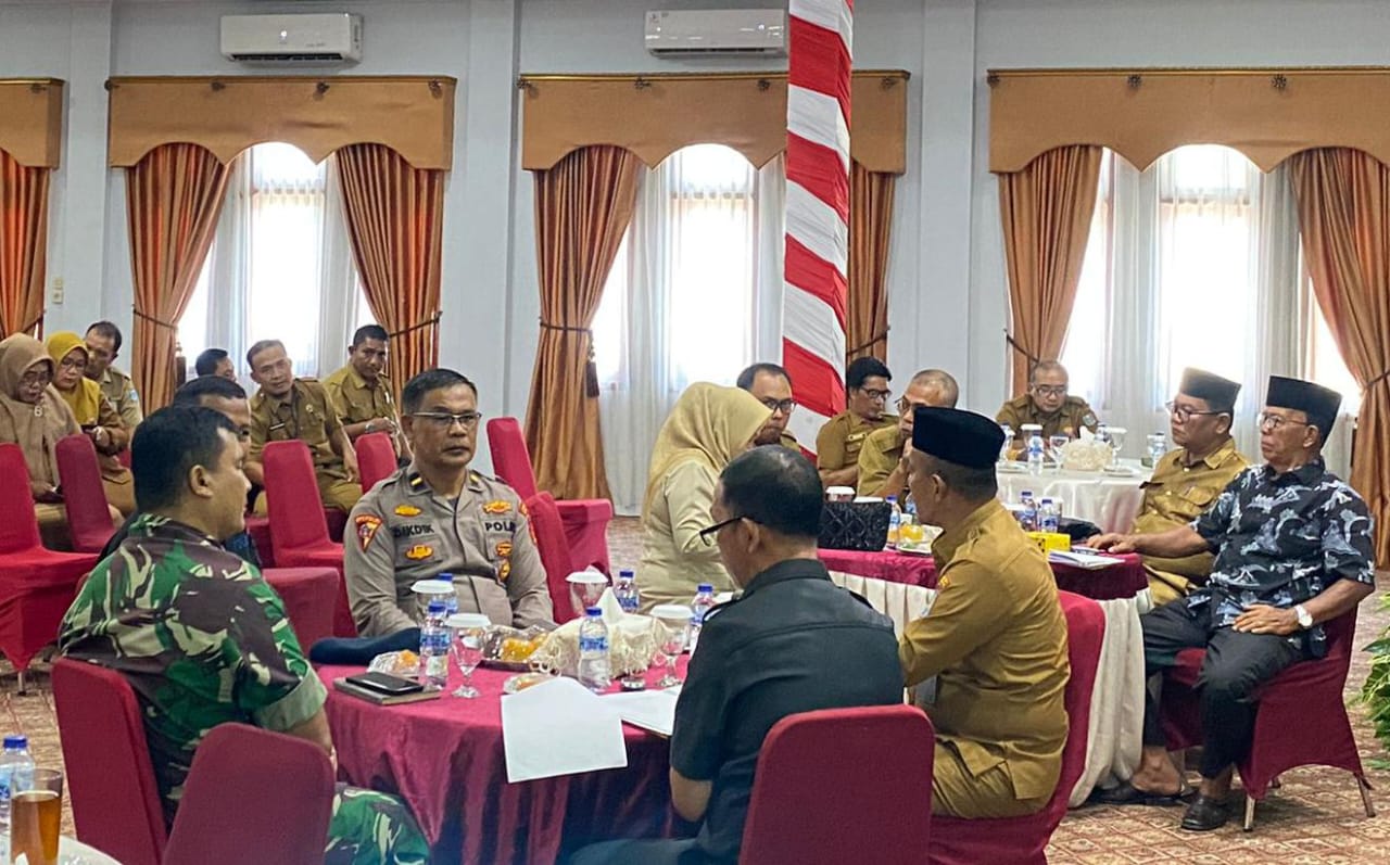 Dukung Penuh Kegiatan Pemerintahan, Pasi Pers Kodim 0420/Sarko Hadiri Rapat Kesiapan HUT Kabupaten Merangin Yang Ke-75