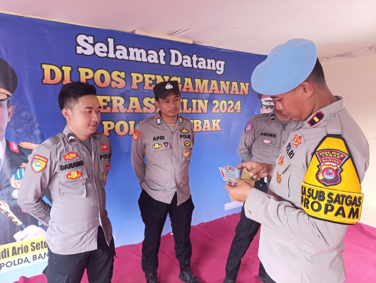 Hari Pertama Ops Lilin Maung 2024, Si Propam Polres Lebak Laksanakan Pengecekan Personil Pam Pospam dan Posyan