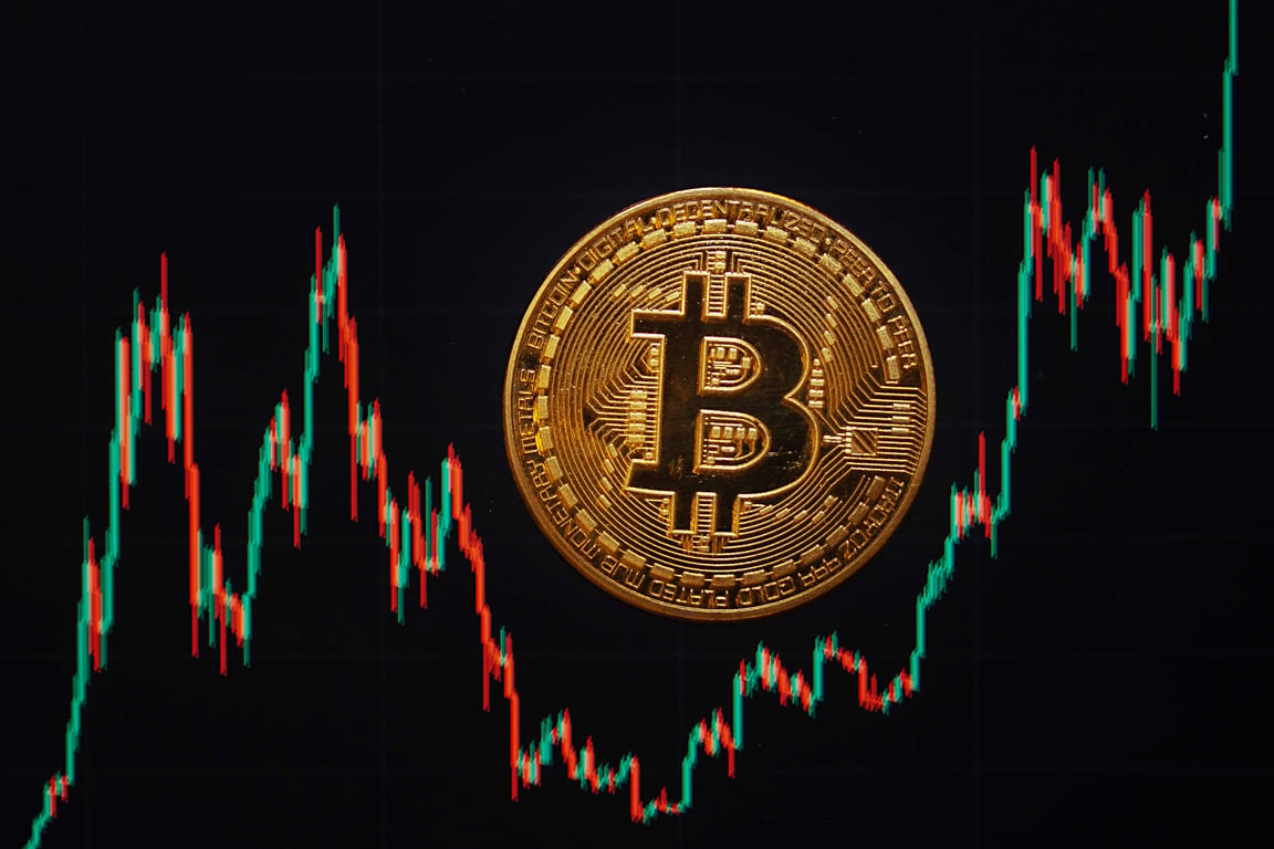 BTC Sebagai Aset Cadangan:  Strategi Baru untuk Kurangi Utang AS