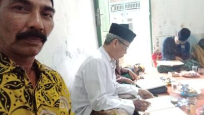 Kades Banjarsari Laksanakan Pengajian Rutin Bulanaan 