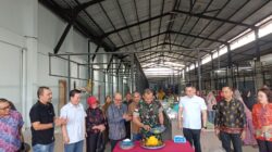 Launching Pasmod Kapuas Raya, Wabup Sintang Minta Pedagang Jaga Kebersihan Pasar