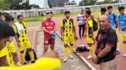 Pj Bupati Beri Motivasi Pada Pemain Merangin FC