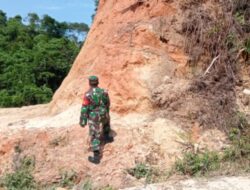 Tingkatkan Keamanan dan Kelestarian Lingkungan, Babinsa Batang Asai Laksanakan Patroli Gulbencal