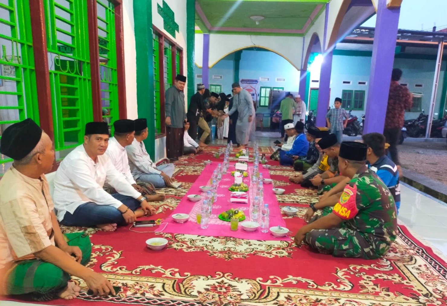 Acara Pengajian di Masjid Desa Sungai Gedang Dihadiri Babinsa dan Bhabinkantibmas