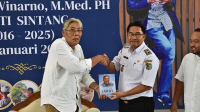 Launching Buku dan Syukuran Ulang Tahun Yang Ke 65, Ini Kata Bupati Sintang Jarot Winarno