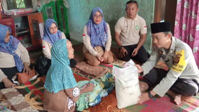 Kapolsek Beserta Yayasan Pundi Amal Juma’at Berkah Tabir Selatan Laksanakan COOLING SYSTEM dan Bantu Warga Tak Mampu.