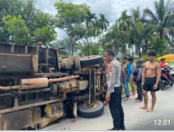 Truk Rem Blong Tabrak Tiga Sepeda Motor di Kubu Raya, Dua Korban Luka Serius