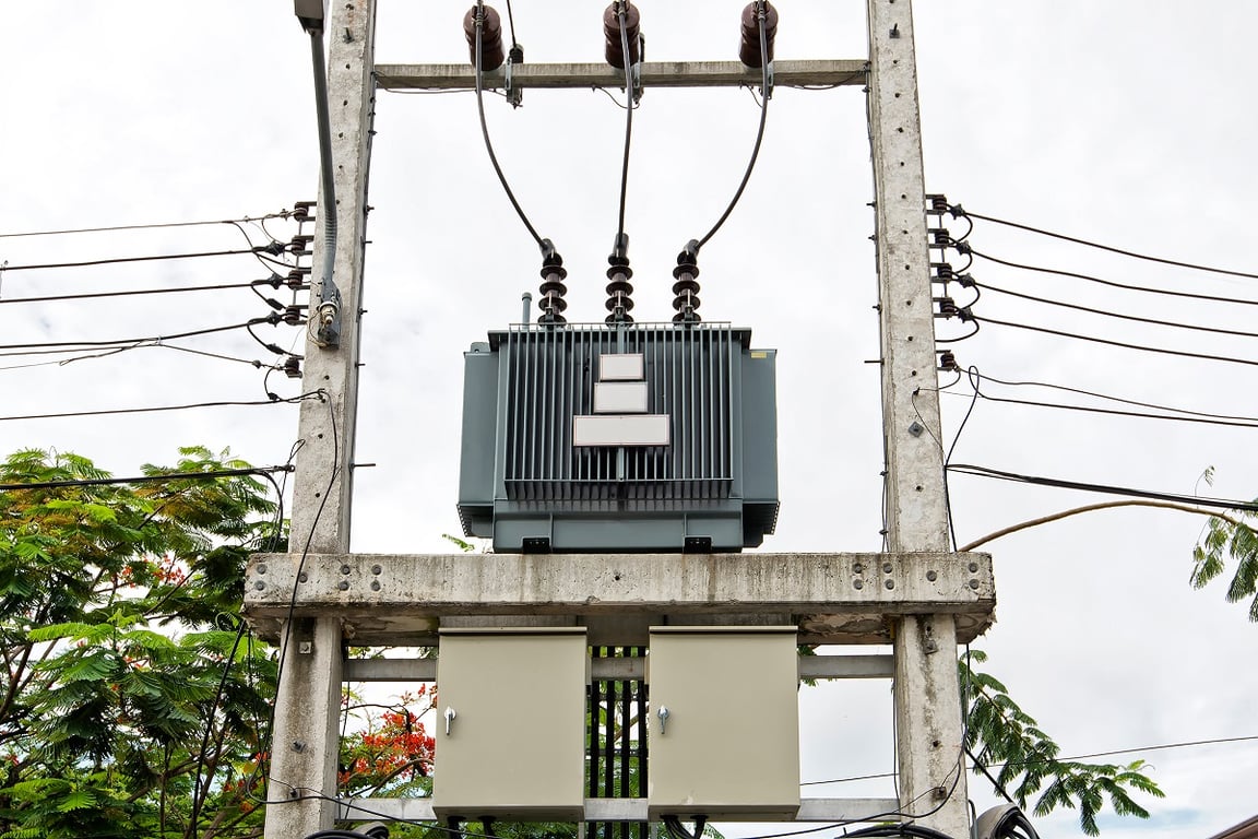 Pentingnya Power Transformer untuk Infrastruktur Listrik di Indonesia