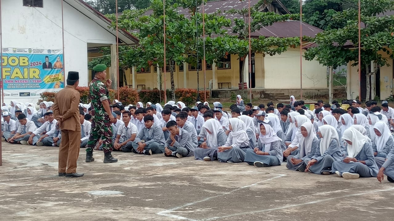 SMK  1  Tebo Giatkan Pendidikan Karakter Untuk Siswa