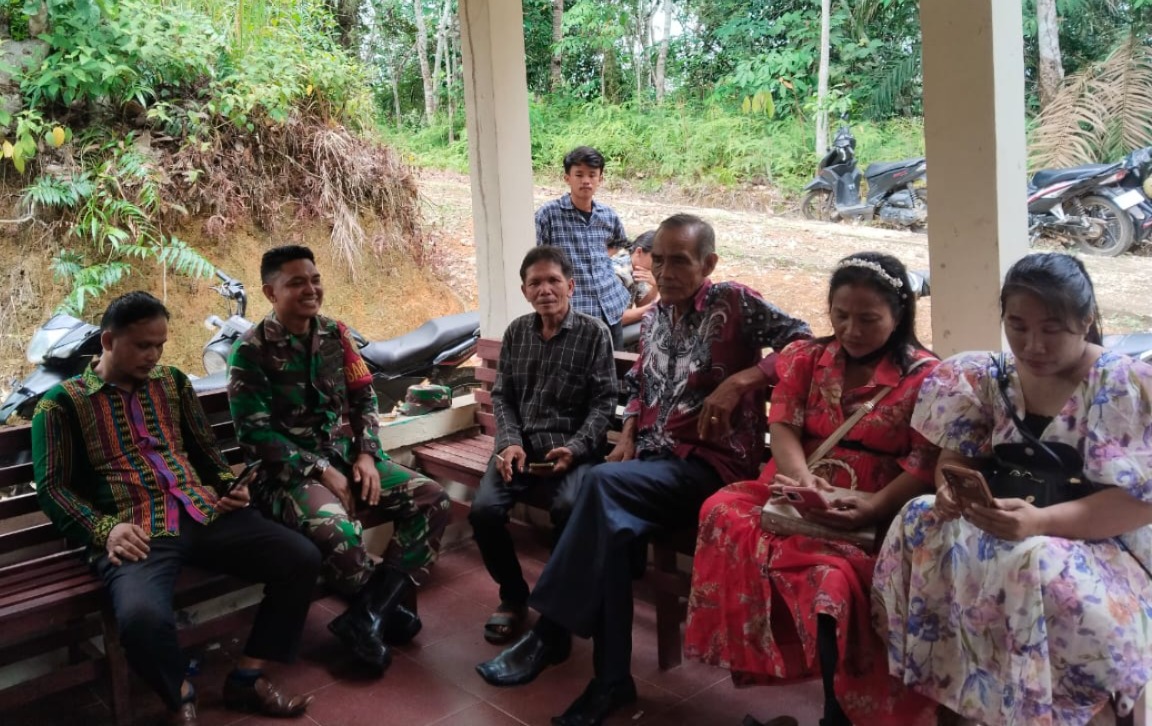 Tingkatkan Silaturahmi Melalui Komunikasi Sosial di Desa Guruh Baru Sarolangun*