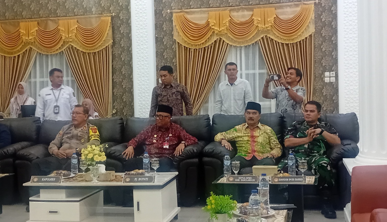 Pabung Kodim 0420/Sarko Hadir Dalam Rapat Pleno Penetapan Bupati/Wakil Bupati Terpilih Kabupaten Sarolangun Tahun 2024-2029*