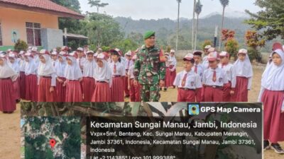 Babinsa Masuk Sekolah untuk Tanamkan Jiwa Nasionalisme dan Disiplin pada Siswa-Siswi*