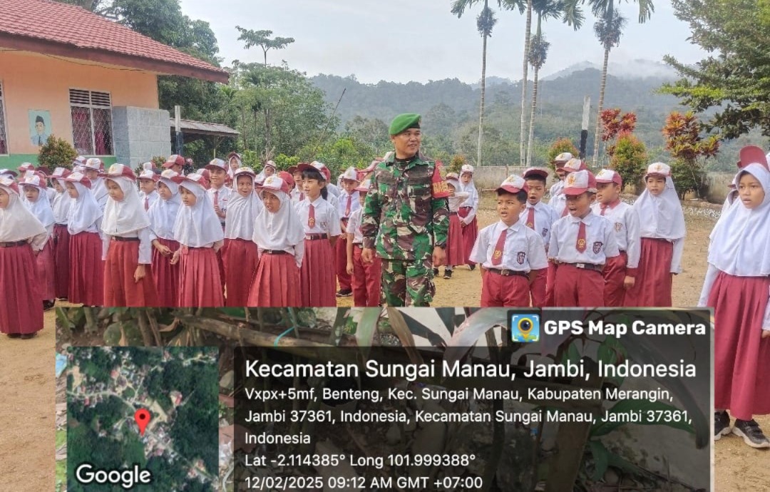 Babinsa Masuk Sekolah untuk Tanamkan Jiwa Nasionalisme dan Disiplin pada Siswa-Siswi*