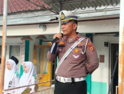Tanamkan Jiwa Pelopor Keselamatan Berlalu lintas Sejak Dini, KBO Sat Lantas Polres Sarolangun datangi SMAN 7 Sarolangun