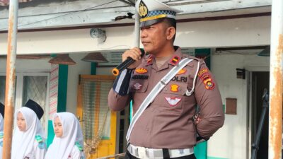 Tanamkan Jiwa Pelopor Keselamatan Berlalu lintas Sejak Dini, KBO Sat Lantas Polres Sarolangun datangi SMAN 7 Sarolangun