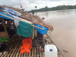 Penomena Unik di Alami Crew BOAKIT MERANGIN KA JAMBI Menuju Muara Sungai Tembesi