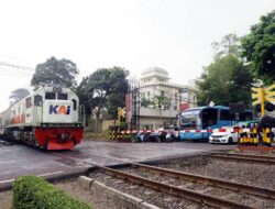 Jarak Antar Perjalanan KA Semakin Singkat: KAI Ingatkan Keselamatan di Perlintasan Sebidang Sesuai Undang-Undang Perkeretaapian