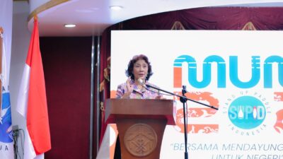 Ibu Susi Pudjiastuti sebagai ketua umum stand up paddle indonesia periode 2025 – 2028