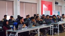 Indigo dan Komunitas Google Developer Kampus Universitas Negeri Makasar  Perkuat Skill UI Developer Lewat Workshop